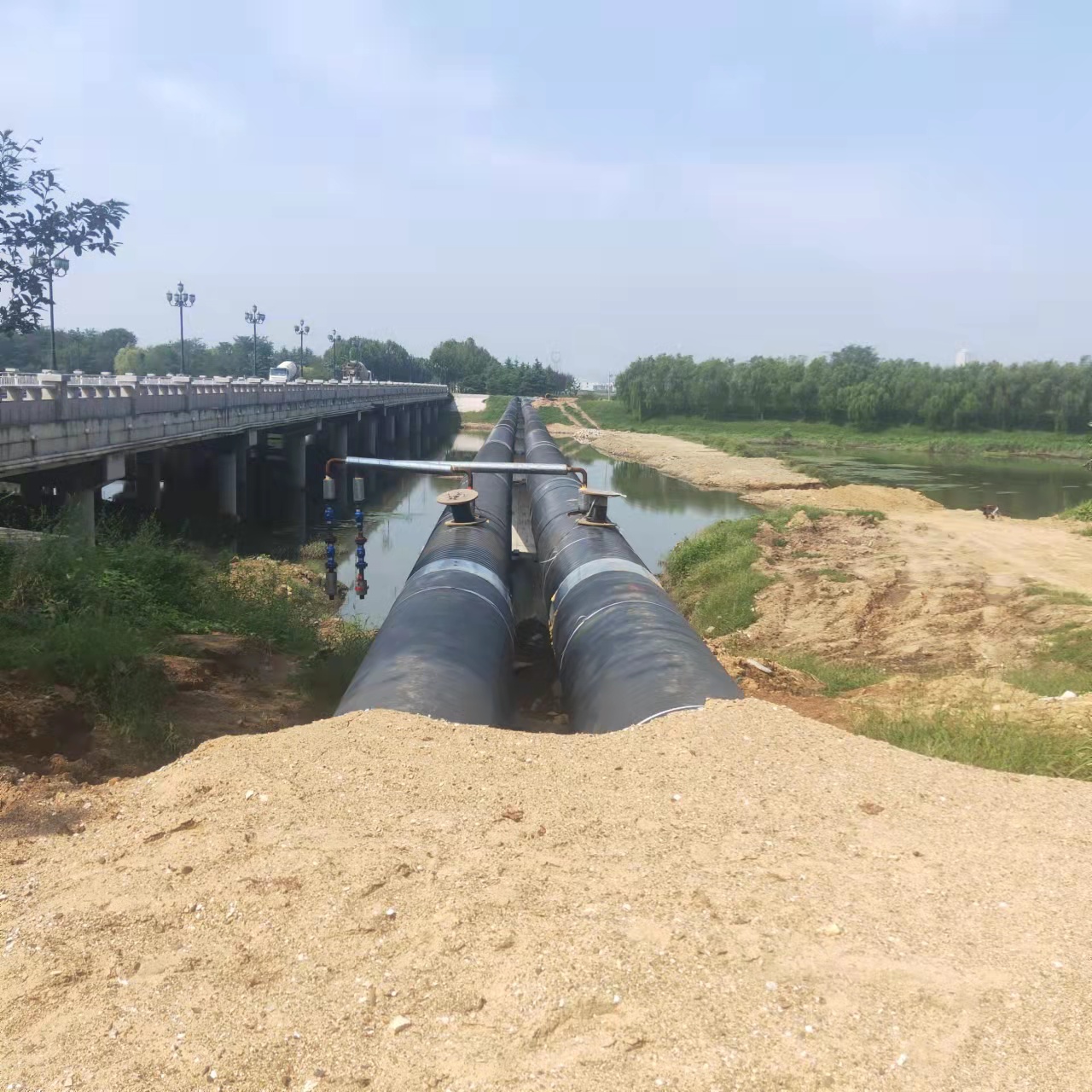 菏泽西气东输管道施工输油管道清洗